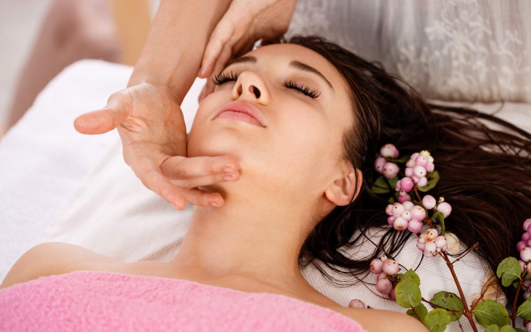 What Is a Lymphatic Drainage Facial?